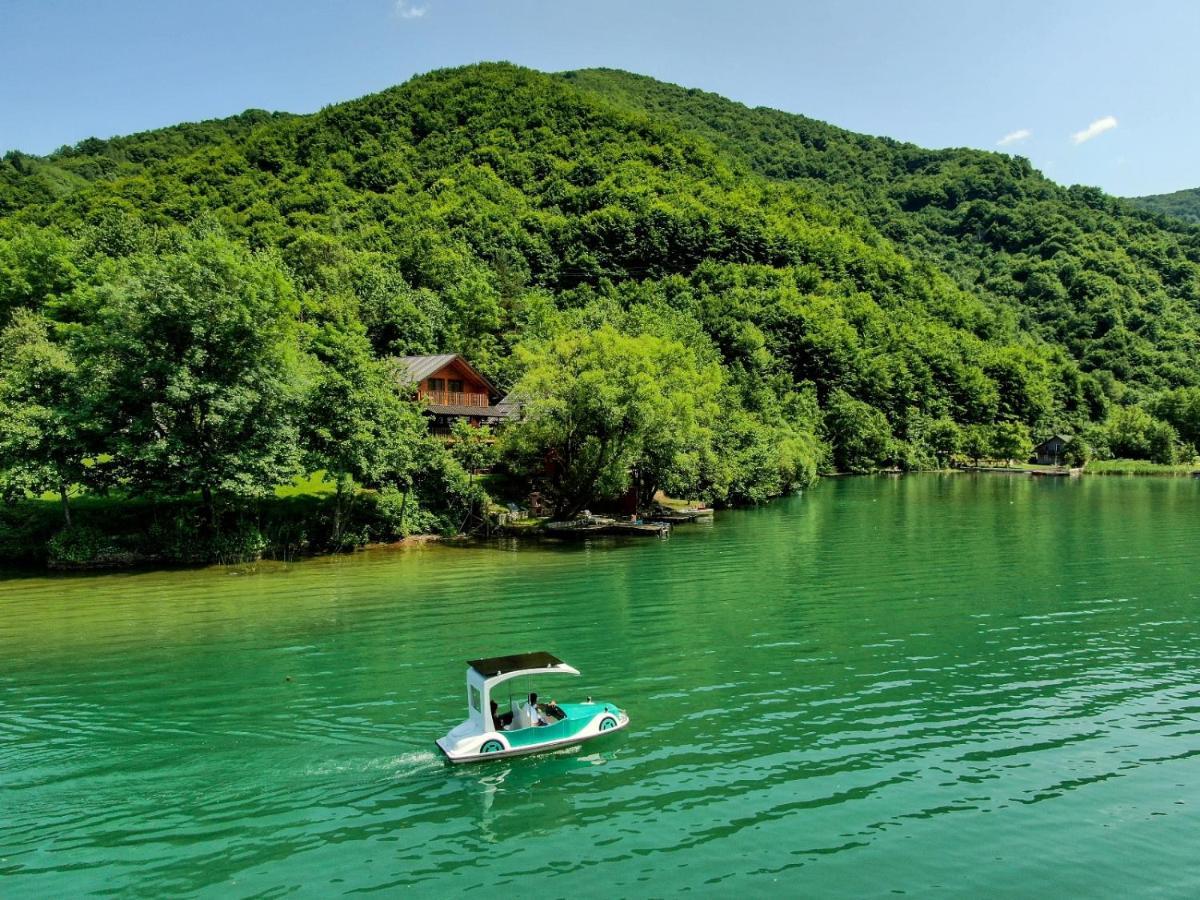 Forest Dream Lake House Jajce Exteriér fotografie